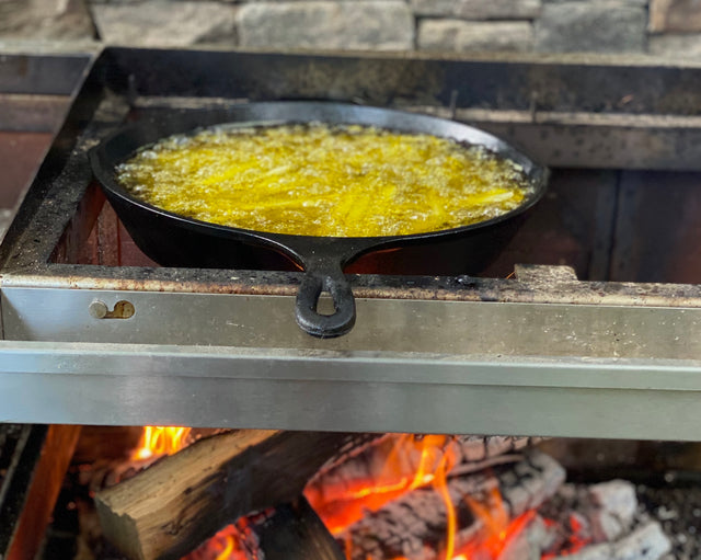 Untersuchungen zeigen, dass das Frittieren in Olivenöl gesünder ist als andere Öle Untersuchungen zeigen, dass das Frittieren in Olivenöl gesünder ist als andere Öle